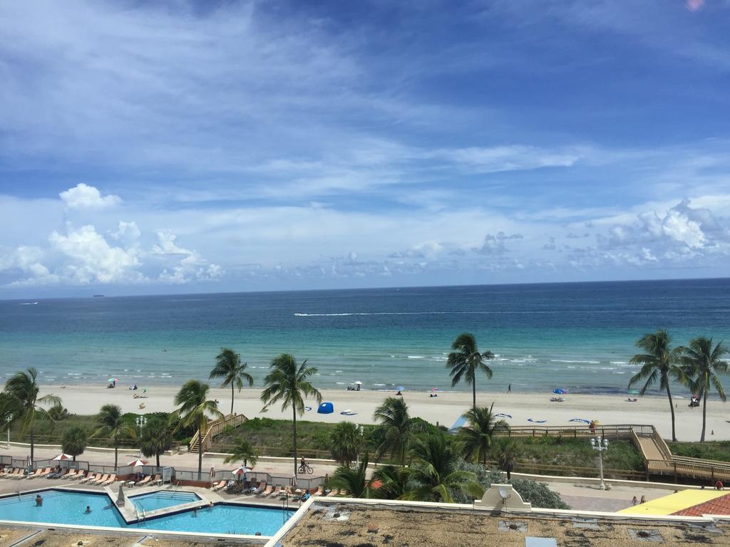 Historic Hollywood Beach Hotel Exterior photo